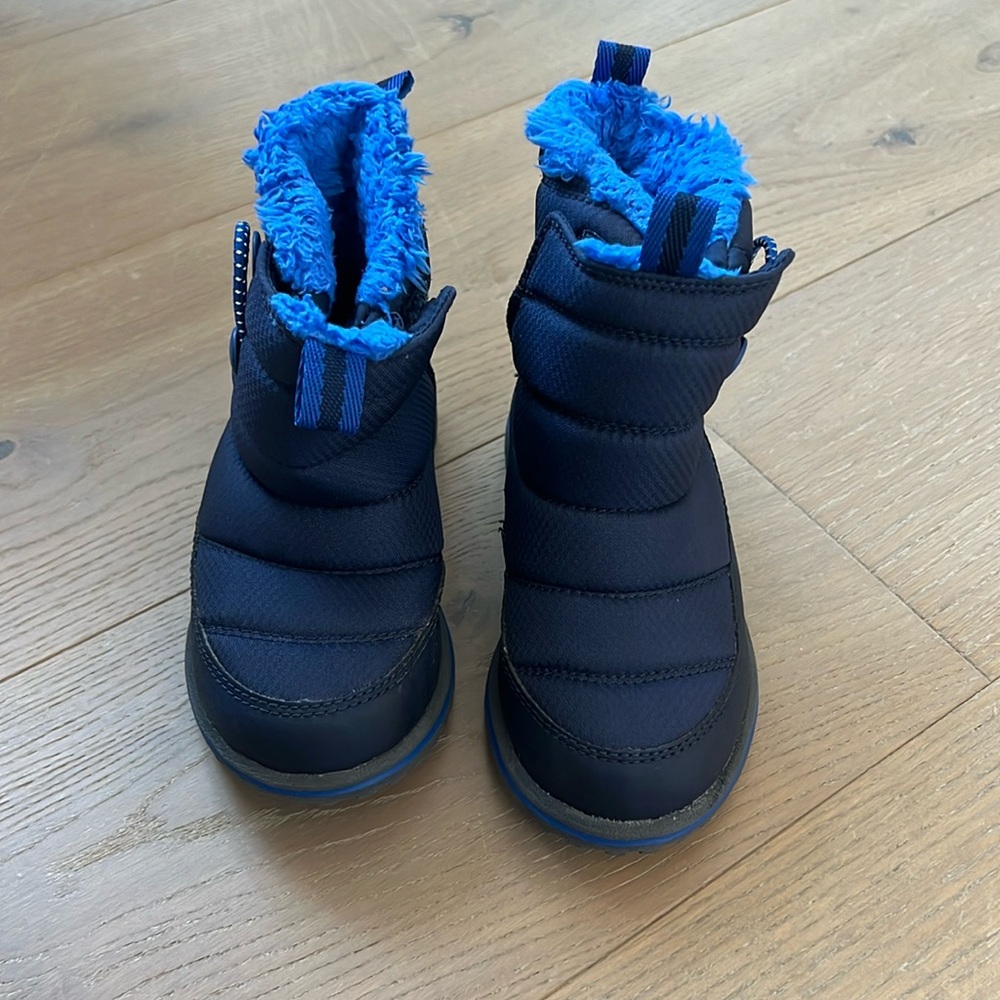 LL Bean Ultralight Winter Boot Toddlers in Size 9